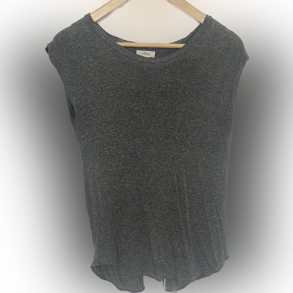 Wilfred Tank with open back - Picture 3 of 4